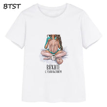 Load image into Gallery viewer, VOGUE Pretty Girl Women&#39;s T-Shirt